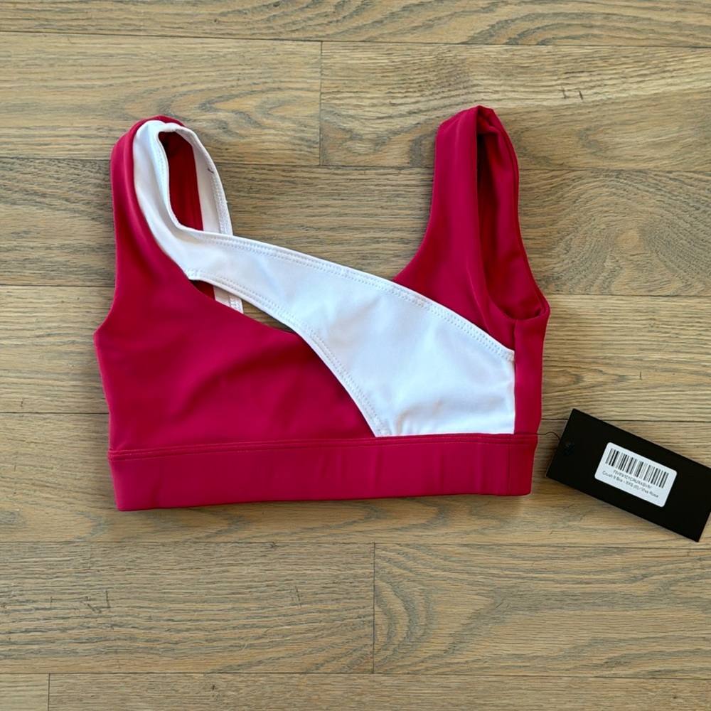 NWT Five The Label Dancewear - “Crush It” sports bra top is size women’s XXS (0)